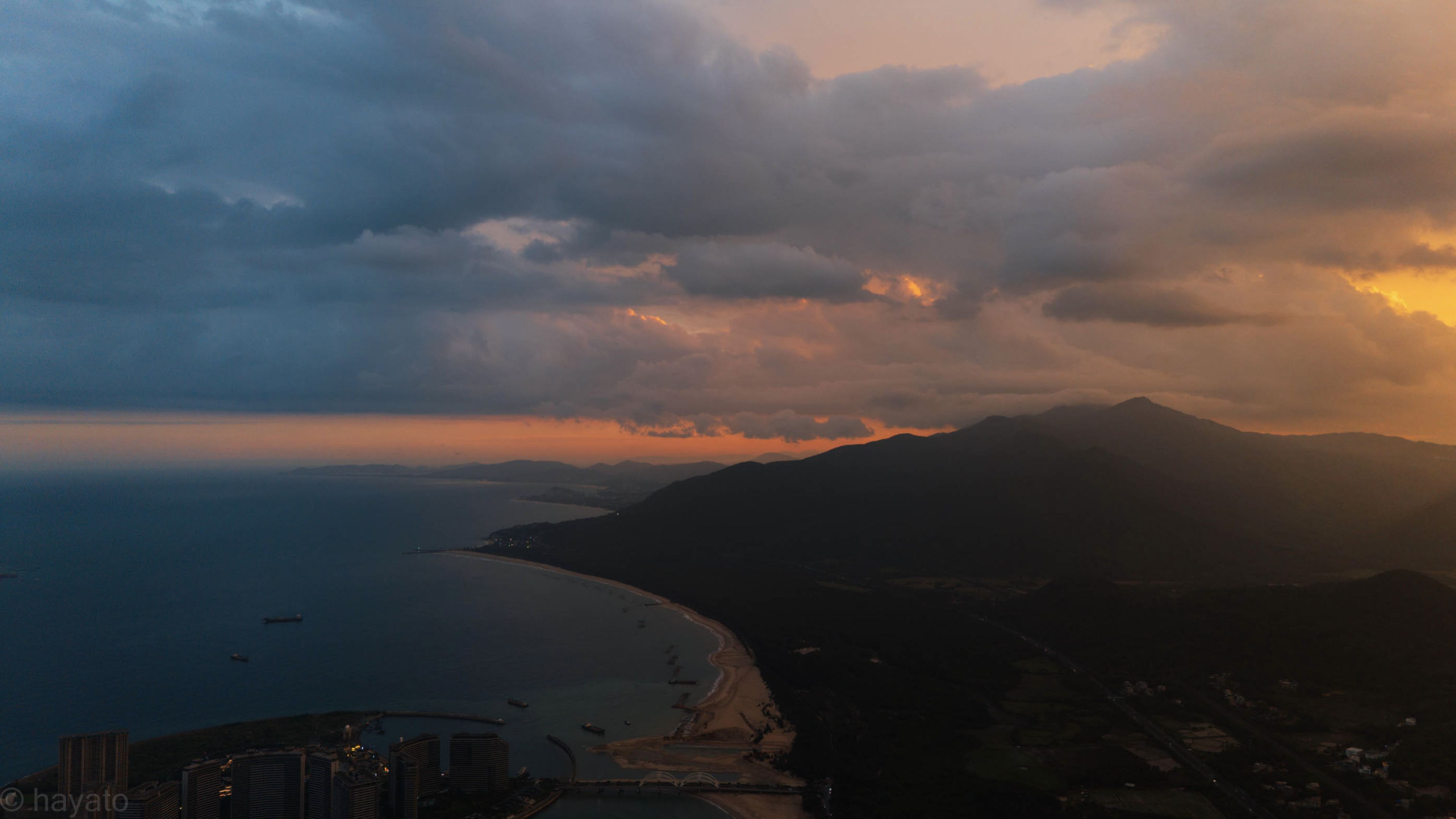 日月湾晚霞